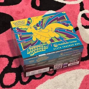 Elite Trainer Box [Pokémon Center] – Pokémon Ascended Heroes – SEALED – IN HAND